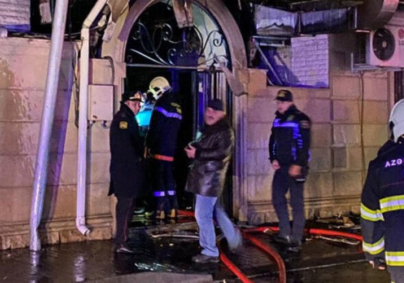 В Баку взорвалась газовая труба, произошел пожар (Фото)