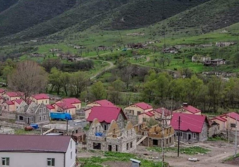 Жители других районов, желающие жить в Карабахе, могут обратиться в Госкомитет