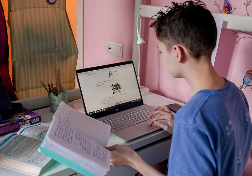 Семь бакинских школ перешли на онлайн-обучение – Причина