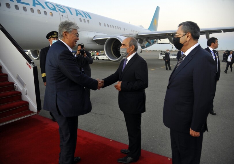 Визит президента Казахстана в Азербайджан завершен (Фото)