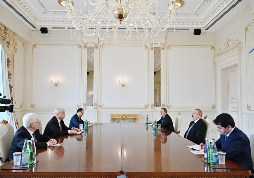 Ильхам Алиев принял спецпредставителя МИД РФ России по нормализации отношений между Азербайджаном и Арменией (Фото) 