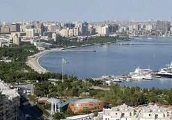 В Баку теплая погода сохранится до конца недели