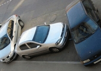 ИВ Баку предупредила о наказании за незаконную парковку