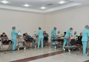 Во время донорской акции в день Ашура в крови 210 человек была обнаружена опасная инфекция 
