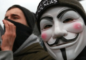 Могут запретить использовать маски во время митингов