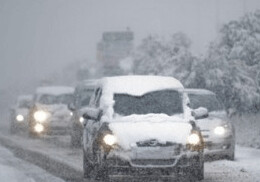 Дорожная полиция рекомендует водителям использовать специальные зимние шины