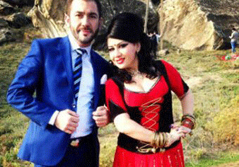 Азербайджанский скрипач и танцовщица реализовали совместный проект