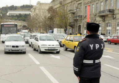 26 февраля движение автотранспорта на некоторых улицах Баку будет ограничено