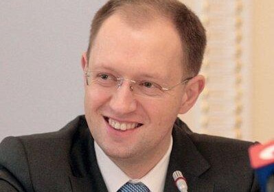 Яценюк утвержден в должности премьер-министра Украины (Добавлено)