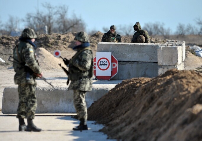 Погранслужба Украины в одностороннем порядке перекрыла выезд из Крыма