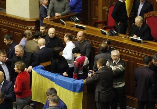 Драка в Раде с участием лидера Компартии Украины