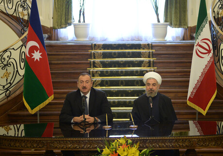 Баку и Тегеран будут искать дополнительные пути для углубления сотрудничества в военной сфере – Ильхам Алиев