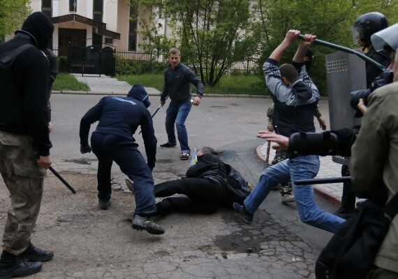 За два месяца противостояния в Донецкой области погибло 49 человек
