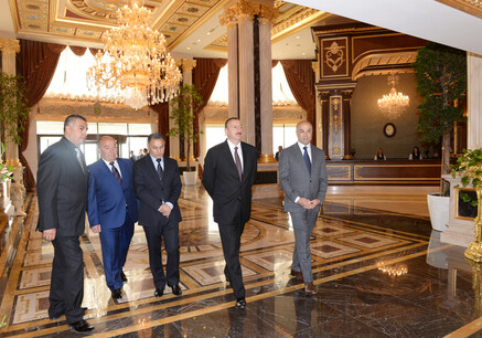 Президент Азербайджана принял участие в открытии отеля в Шамахе