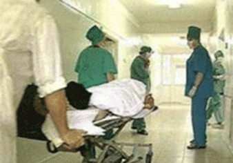 В Баку медсестру убили на пороге больницы