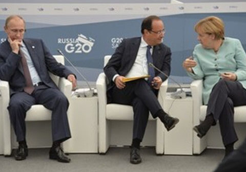 Путин, Меркель и Олланд обсудили политический кризис на Украине
