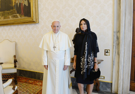 Первая леди Азербайджана Мехрибан Алиева встретилась с Папой Римским Франциском (ФОТО)
