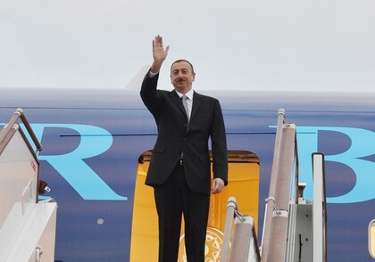 Президент Азербайджана  прибыл с рабочим визитом в Турцию