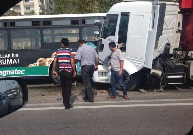 В Иране столкнулись поезда: десятки раненных