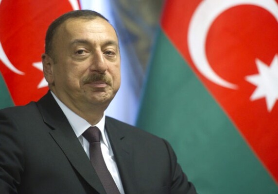 В Афинах состоялась встреча Президента Азербайджана и Президента Греции один на один и в расширенном составе