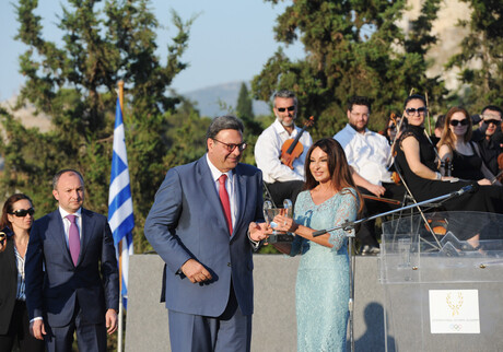 Первой леди Азербайджана вручена специальная почетная награда Olympic Excellence (ФОТО)