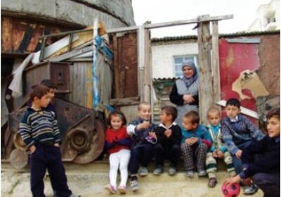 В Азербайджане около 38% вынужденных переселенцев дети до 15 лет 
