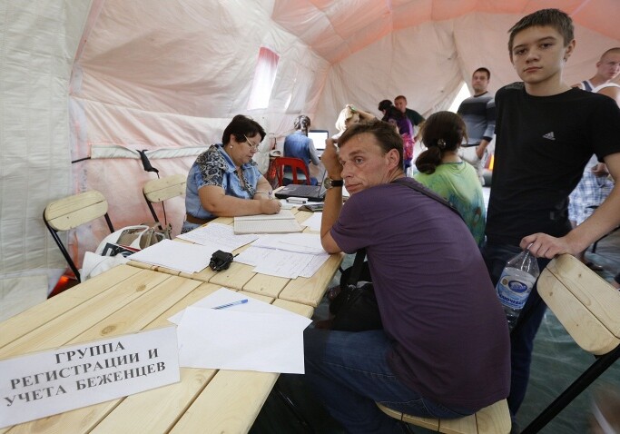 Почти 10 тыс. граждан Украины попросили статус беженца или временного убежища в РФ