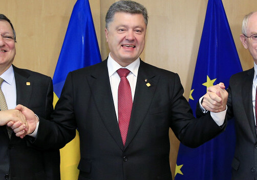 Порошенко подписал соглашение об ассоциации с ЕС 