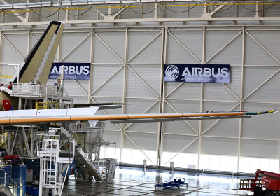Airbus запатентовал “велосипедные“ сидения и выпустит новый экономичный самолет 