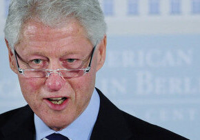 Билл Клинтон рассказал, почему не уничтожил Бен Ладена накануне трагедии 11 сентября