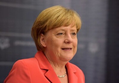 Меркель выступает за продолжение переговоров с РФ по украинскому кризису