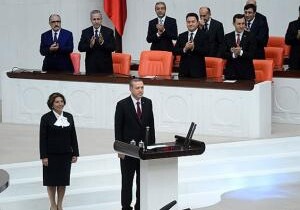 XII президент Турции Реджеп Тайип Эрдоган официально приступил к своим обязанностям