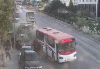 Крупная авария в Баку: грузовик протаранил 5 автомобилей и автобус (Фото-ВИДЕО)