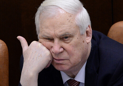 «Я несколько раз говорил Горбачеву, что нас проклинают люди…»