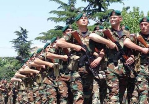 Военнослужащие Азербайджана смогут выехать за рубеж только после спецразрешения