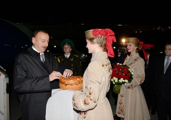 Президент Азербайджана прибыл с визитом в Минск (Фото)