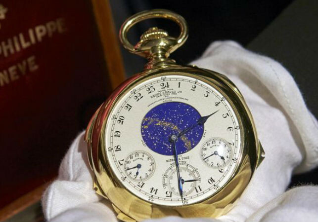 Самые дорогие в мире часы ушли с молотка за 21 млн. долларов