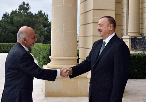 Ильхам Алиев встретился с Мохаммедом Ашрафом Гани (Фото)
