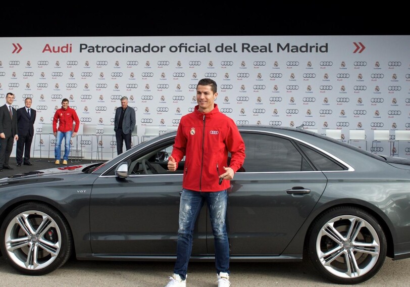 Игрокам «Реала» подарили по Audi (Фото)