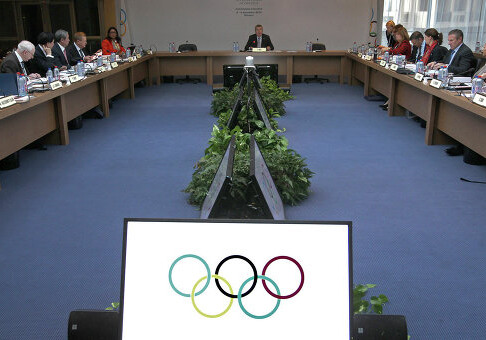 МОК ограничил число участников Олимпийских игр и количество комплектов наград