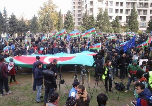 ИВ Баку разрешила партии «Мусават» провести митинг 14 декабря