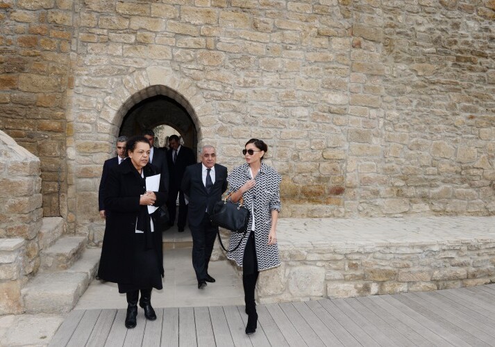 Мехрибан Алиева посетила заповедник «Храм Атешгях» (Фото)