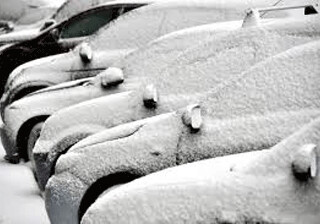 Столичных водителей призвали к осторожности в связи со снегопадом