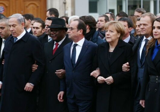 «Марш единства» проходит в Париже (Фото)