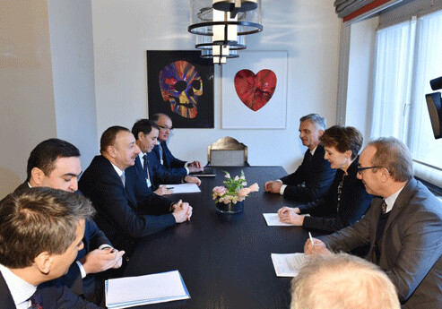 Ильхам Алиев встретился с Симонеттой Соммаруги и Шимоном Пересом