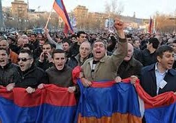 Лидер оппозиционной партии Армении обещает мощный митинг в Ереване