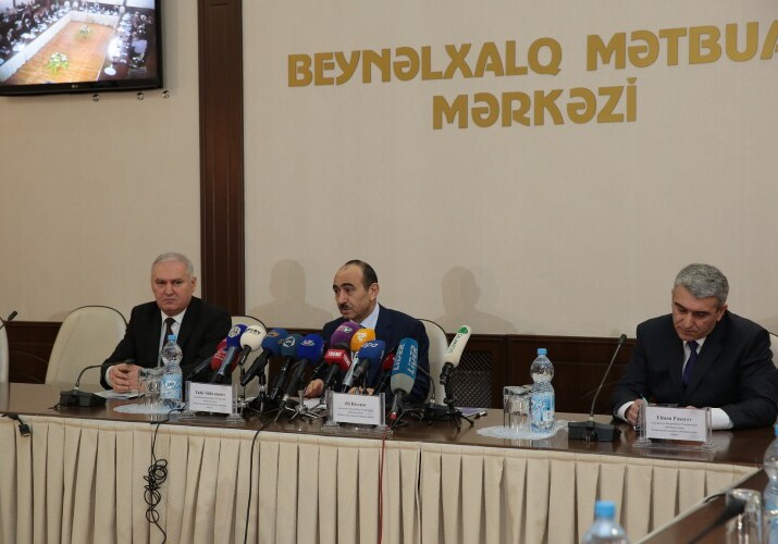Власти Азербайджана выступают за диалог с политическими партиями