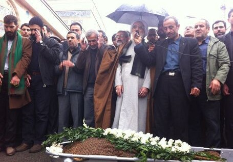 Бывший президент Ирана поспал в могиле (Фото)