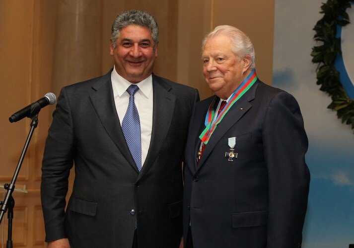 Почетному президенту Олимпийского комитета России вручен орден «Достлуг»