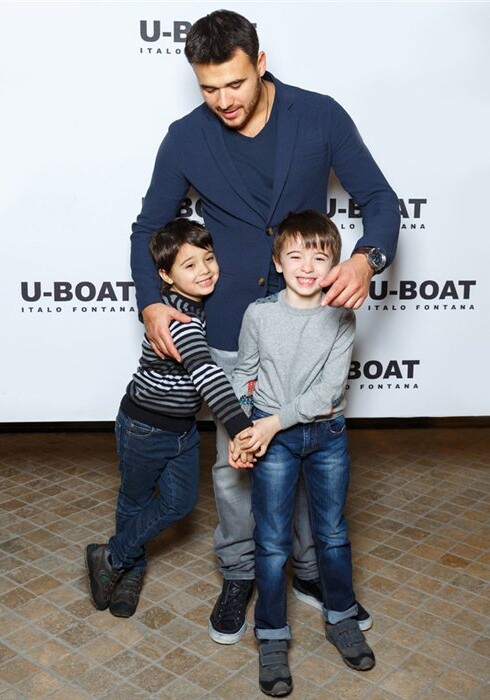 Эмин с сыновьями посетил День модных премьер (Фото)